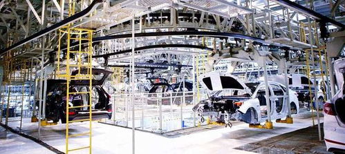 特斯拉財報亮眼與華為戰略調整 科技巨頭的路徑分化與產業新浪潮